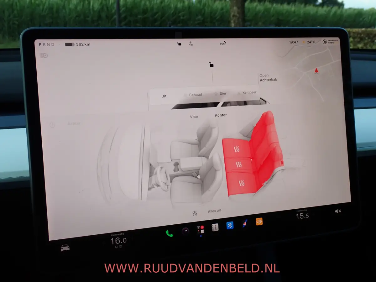 Long Range AWD 75kWh 90%SOH TREKHAAK + 20-INCH / PREMIUM-WHITE INTERIEUR