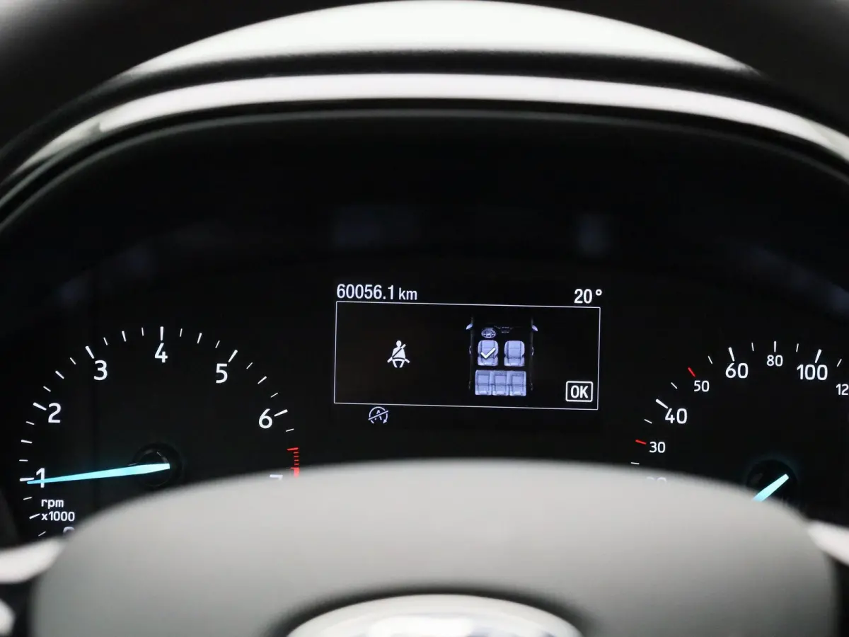 1.0 EcoBoost Connected | Cruise Control | Draadloos Laden | Apple Carplay/Android Auto | All Weather Banden | Navigatie |
