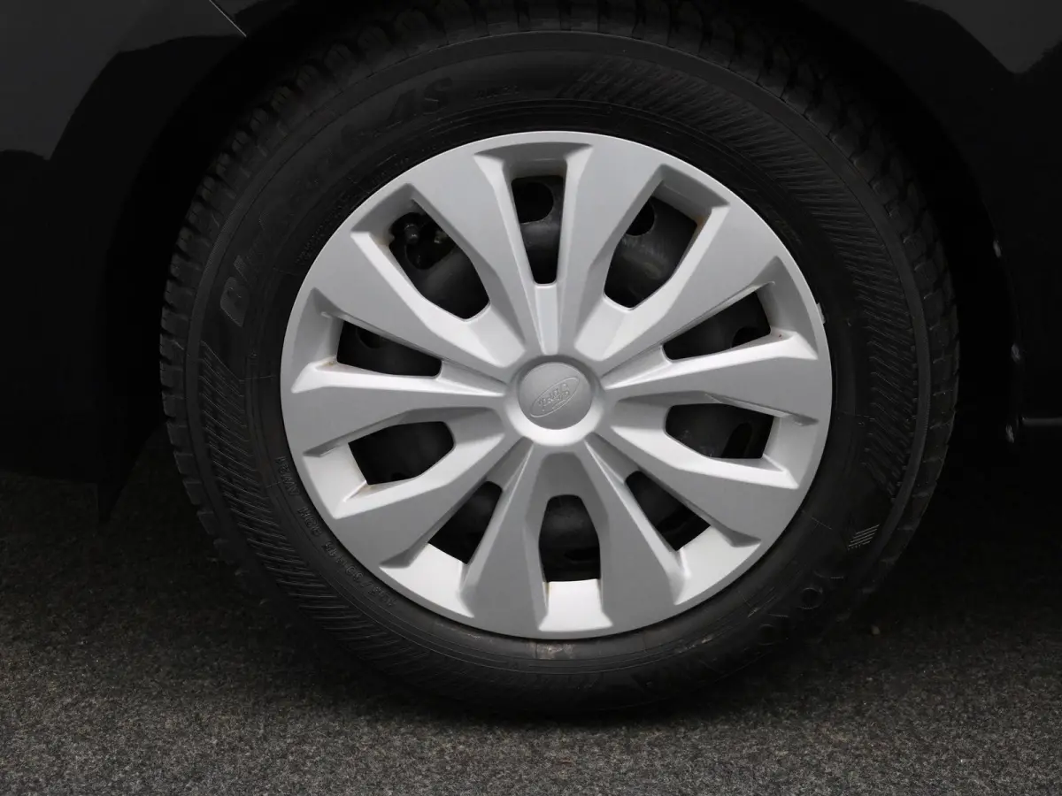 1.0 EcoBoost Connected | Cruise Control | Draadloos Laden | Apple Carplay/Android Auto | All Weather Banden | Navigatie |
