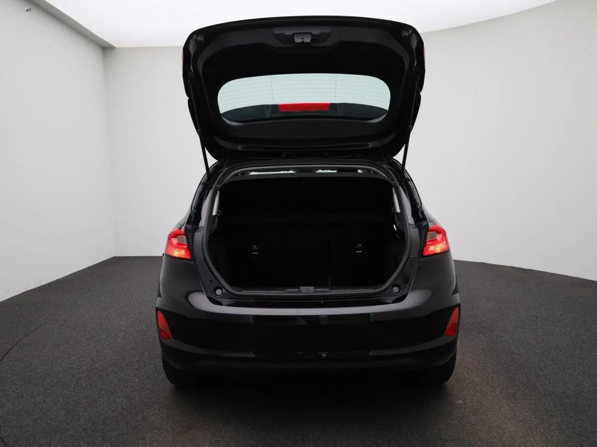 1.0 EcoBoost Connected | Cruise Control | Draadloos Laden | Apple Carplay/Android Auto | All Weather Banden | Navigatie |