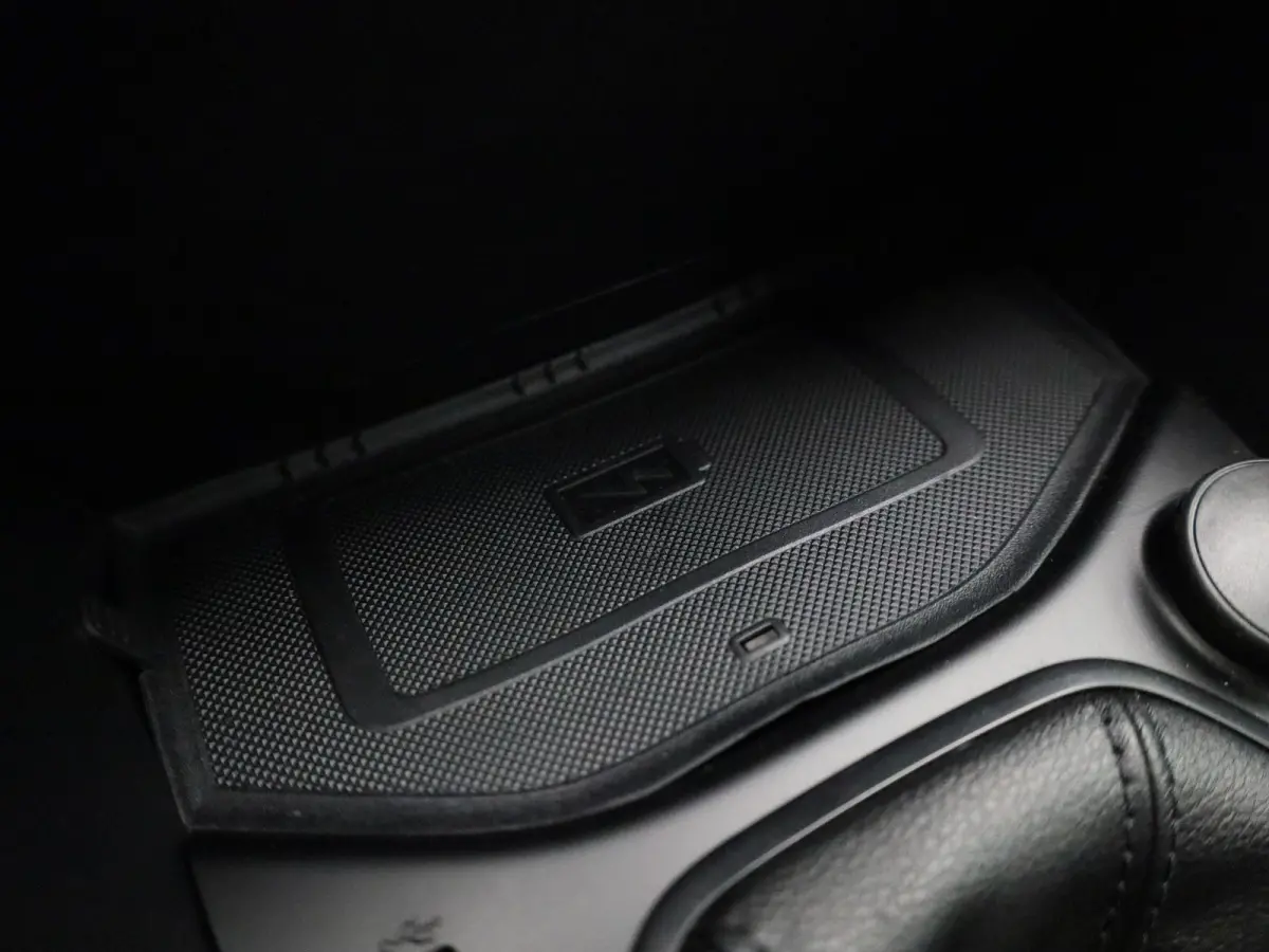 1.0 EcoBoost Connected | Cruise Control | Draadloos Laden | Apple Carplay/Android Auto | All Weather Banden | Navigatie |