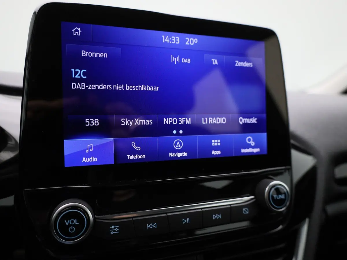 1.0 EcoBoost Connected | Cruise Control | Draadloos Laden | Apple Carplay/Android Auto | All Weather Banden | Navigatie |