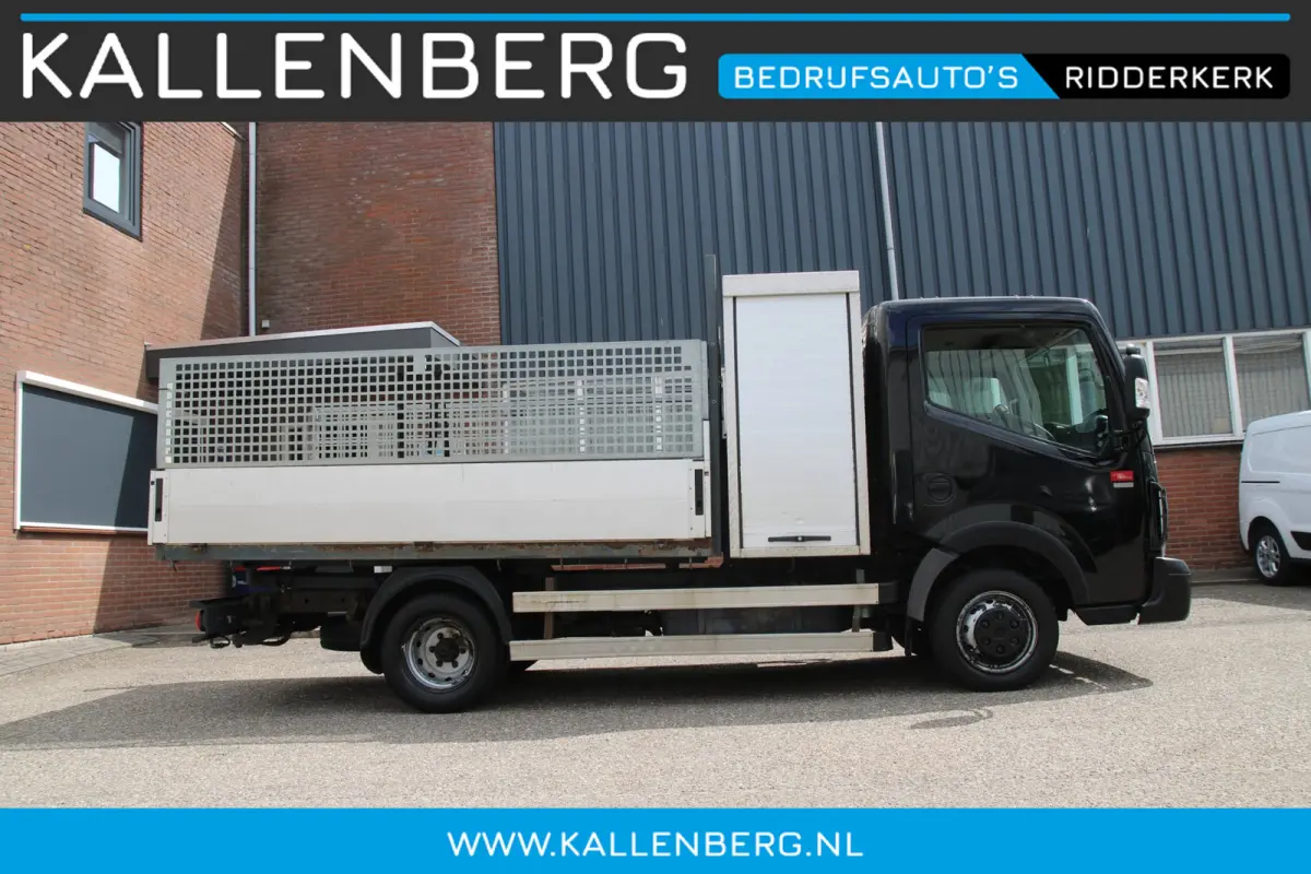 RENAULT Kipper / Dubbel lucht / Trekhaak / Airco / met opbergkast