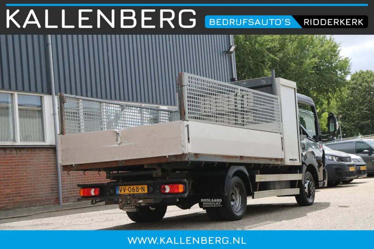 RENAULT Kipper / Dubbel lucht / Trekhaak / Airco / met opbergkast