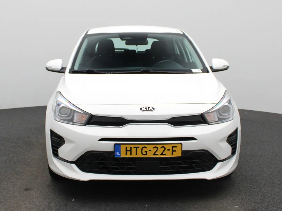 1.0 TGDI ComfortLine | Apple Carplay / Android Auto | Stoelverwarming | Parkeersensoren Achter |