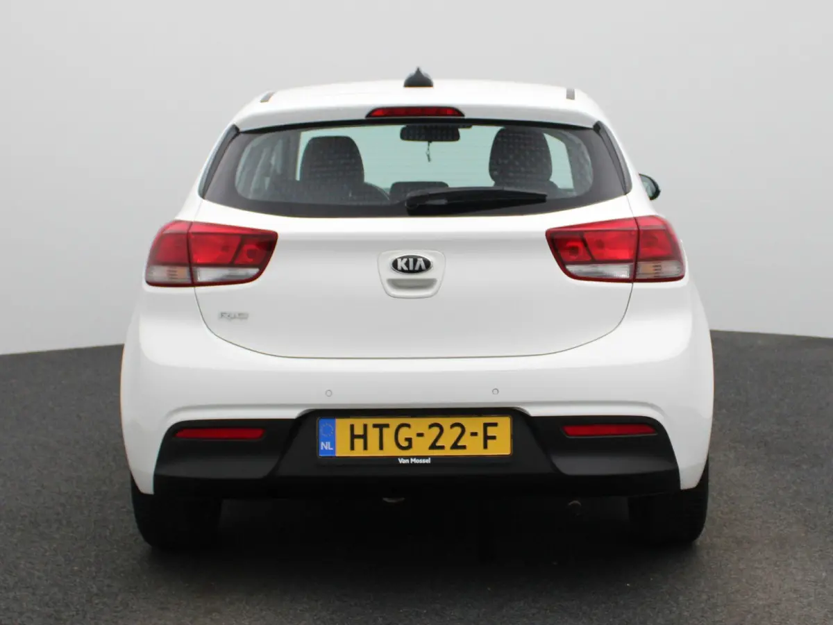 1.0 TGDI ComfortLine | Apple Carplay / Android Auto | Stoelverwarming | Parkeersensoren Achter |