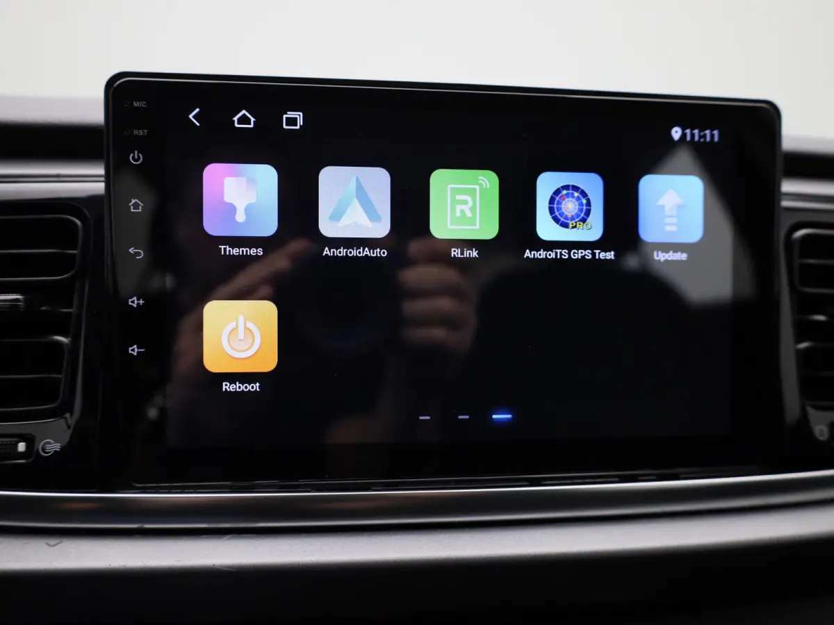 1.0 TGDI ComfortLine | Apple Carplay / Android Auto | Stoelverwarming | Parkeersensoren Achter |