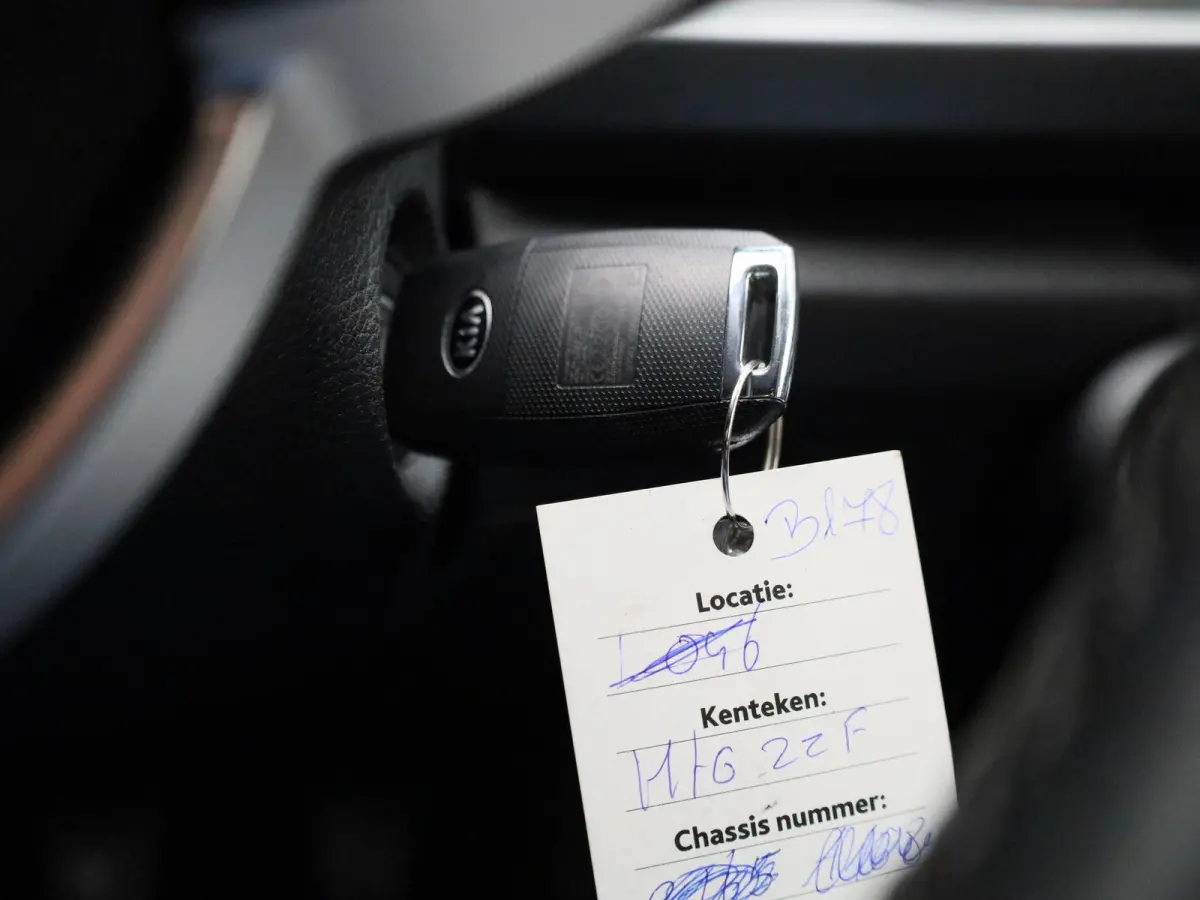 1.0 TGDI ComfortLine | Apple Carplay / Android Auto | Stoelverwarming | Parkeersensoren Achter |