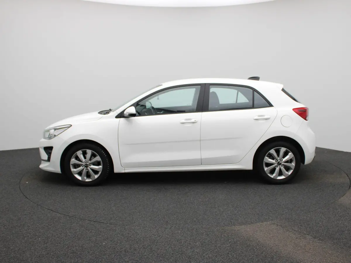 1.0 TGDI ComfortLine | Apple Carplay / Android Auto | Stoelverwarming | Parkeersensoren Achter |