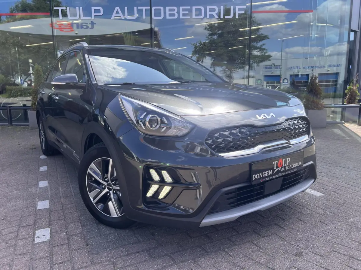 1.6 GDi PHEV DynamicLine Clima Cruise NAV 2022