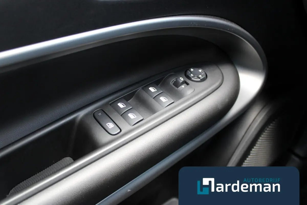 1.2 Altitude Winterpack Carplay JBL Navi