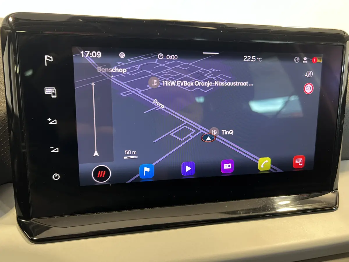 1.0 TSI Style | Android Auto/Apple Carplay | LM Velgen 16" | Cruise Control | PDC Achter | Airco | LED Koplampen |