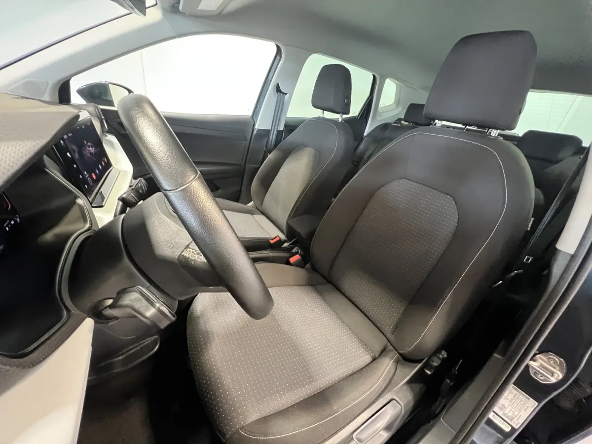 1.0 TSI Style | Android Auto/Apple Carplay | LM Velgen 16" | Cruise Control | PDC Achter | Airco | LED Koplampen |
