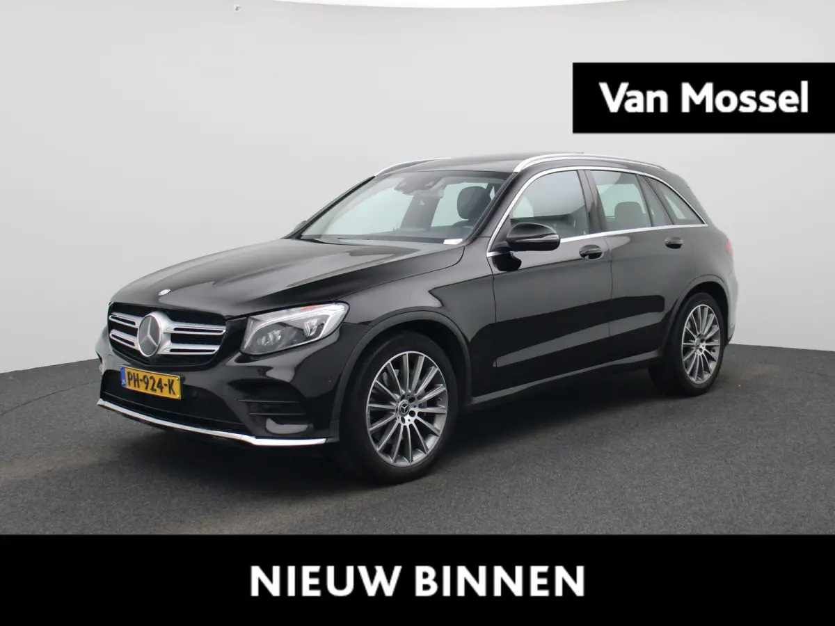 250 4MATIC | Panoramadak | Camera | Parkeersensoren | Stoelverwarming | Trekhaak |