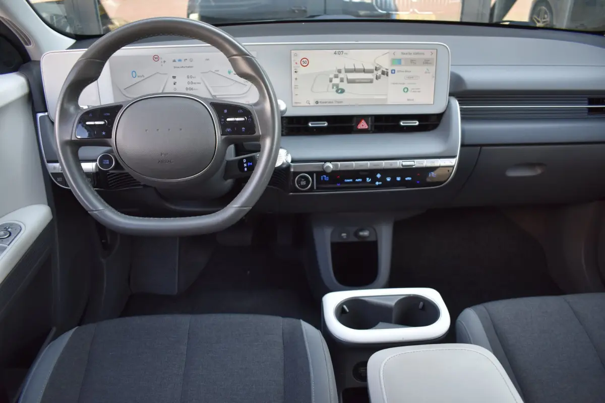 Style 73kWh SOH 100% | TREKHAAK | NAP | CAMERA | APPLE CARPLAY | ANDROID AUTO