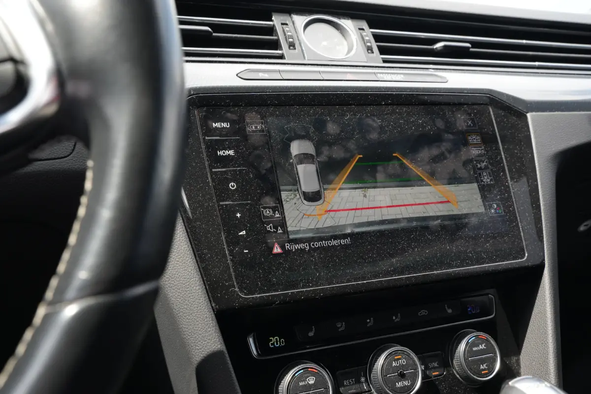 1.5 TSI 150pk Business R | Achteruitrijcamera | 19" | Adaptive Cruise | Stoelverwarming | Navigatie
