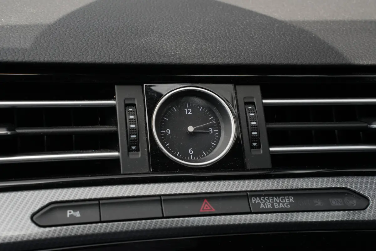 1.5 TSI 150pk Business R | Achteruitrijcamera | 19" | Adaptive Cruise | Stoelverwarming | Navigatie