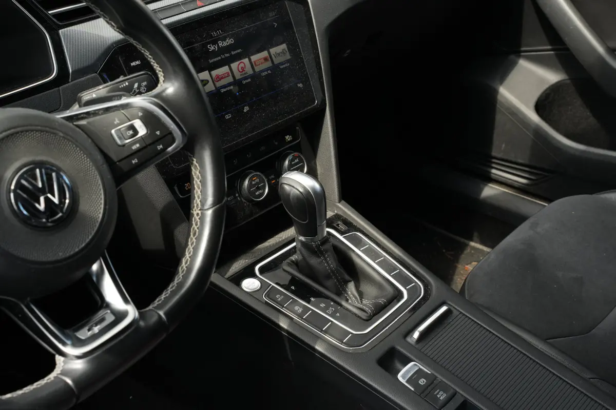 1.5 TSI 150pk Business R | Achteruitrijcamera | 19" | Adaptive Cruise | Stoelverwarming | Navigatie