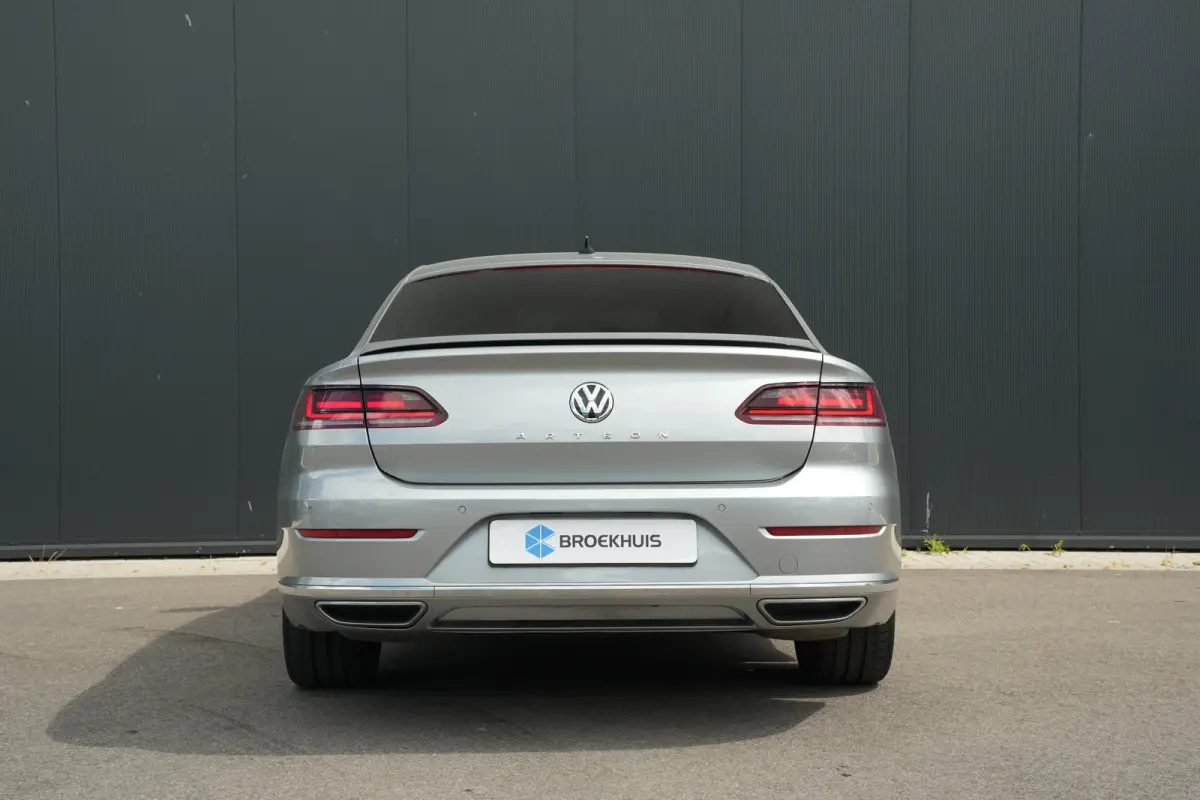 1.5 TSI 150pk Business R | Achteruitrijcamera | 19" | Adaptive Cruise | Stoelverwarming | Navigatie
