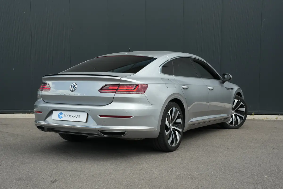 1.5 TSI 150pk Business R | Achteruitrijcamera | 19" | Adaptive Cruise | Stoelverwarming | Navigatie