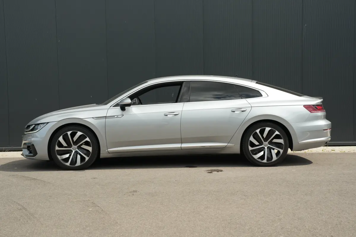 1.5 TSI 150pk Business R | Achteruitrijcamera | 19" | Adaptive Cruise | Stoelverwarming | Navigatie