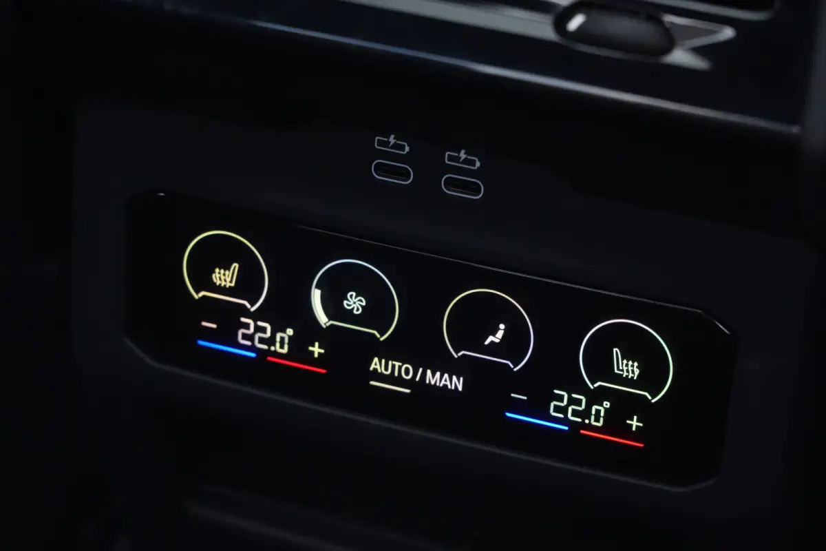 530e M Sport Edition | 300PK | Pano | Harman Kardon | 360° | HUD | Driving Assistant Professional | BMW 530e M Sport Edition 300 PK Plug-in Hybrid met 2.0 viercilinder, panoramadak, Head-Up