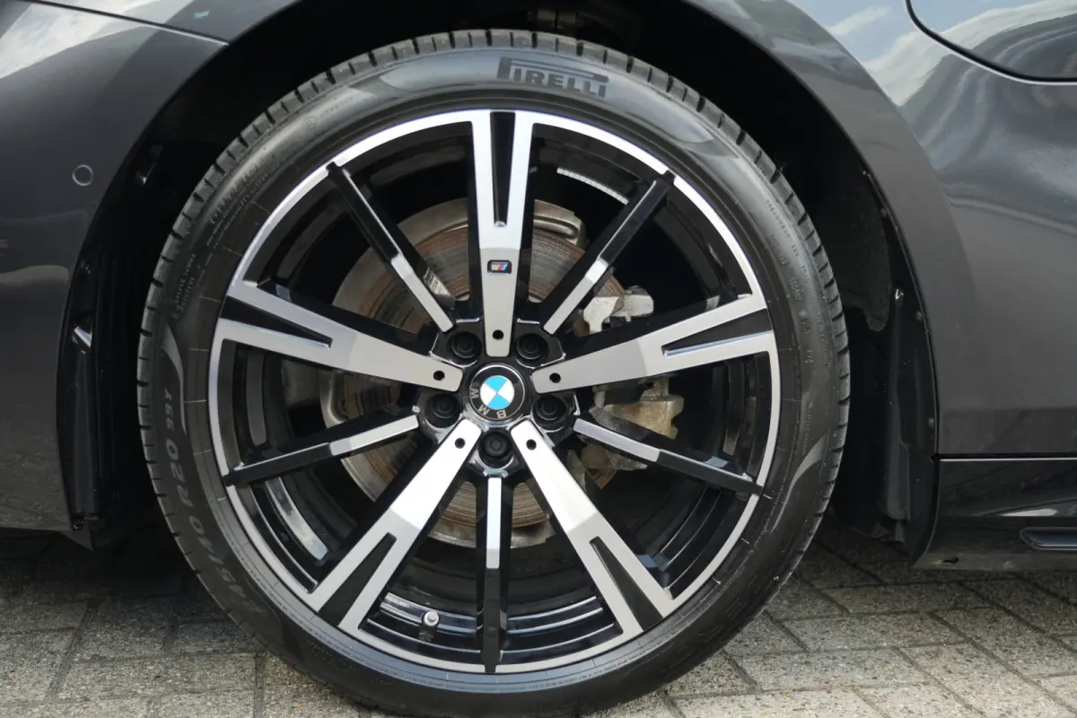530e M Sport Edition 300pk Panoramadak/DrivingAssistProf/360Camera