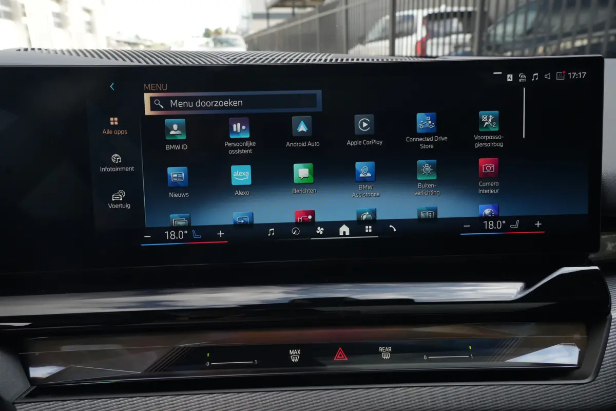 530e M Sport Edition | 300PK | Pano | Harman Kardon | 360° | HUD | Driving Assistant Professional | BMW 530e M Sport Edition 300 PK Plug-in Hybrid met 2.0 viercilinder, panoramadak, Head-Up