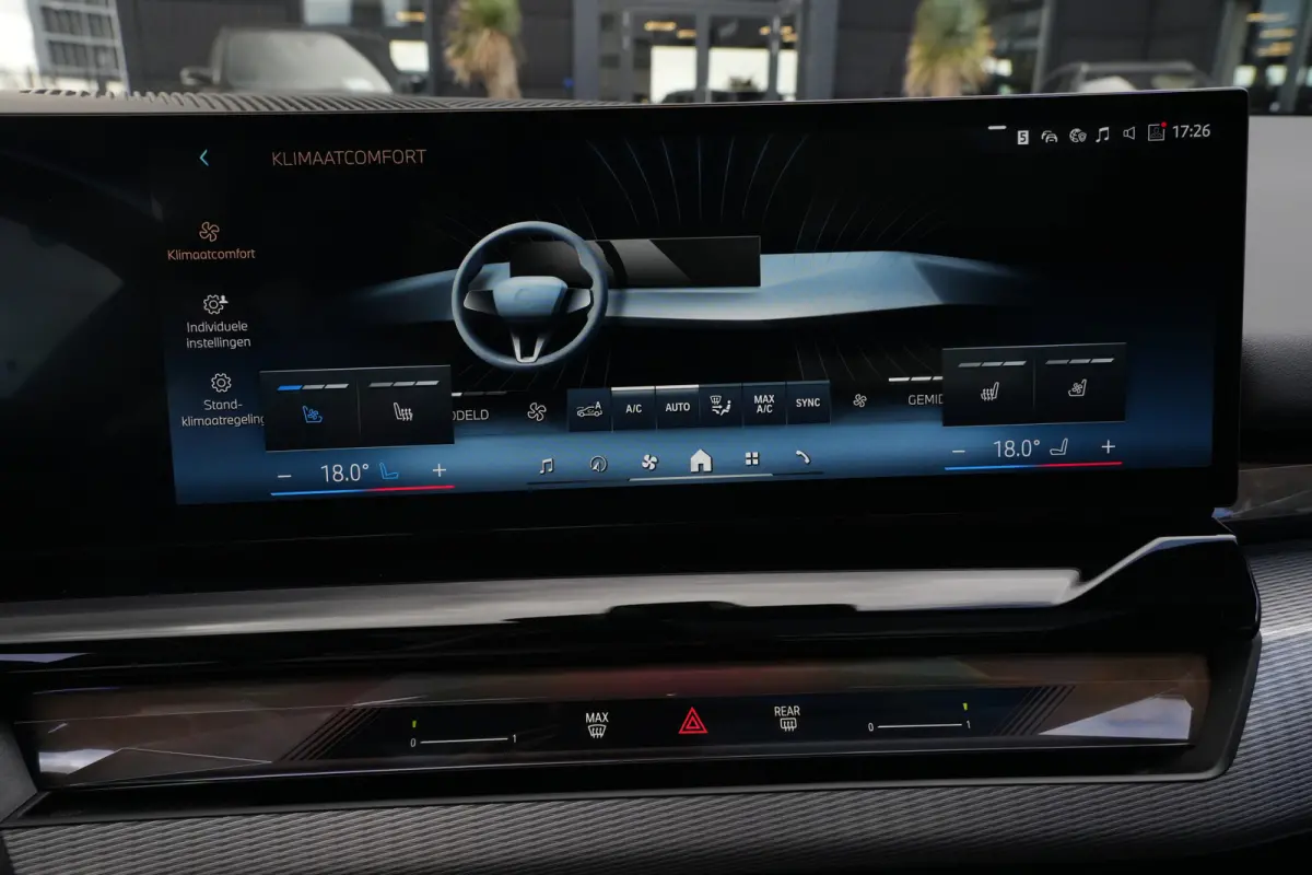 530e M Sport Edition | 300PK | Pano | Harman Kardon | 360° | HUD | Driving Assistant Professional | BMW 530e M Sport Edition 300 PK Plug-in Hybrid met 2.0 viercilinder, panoramadak, Head-Up