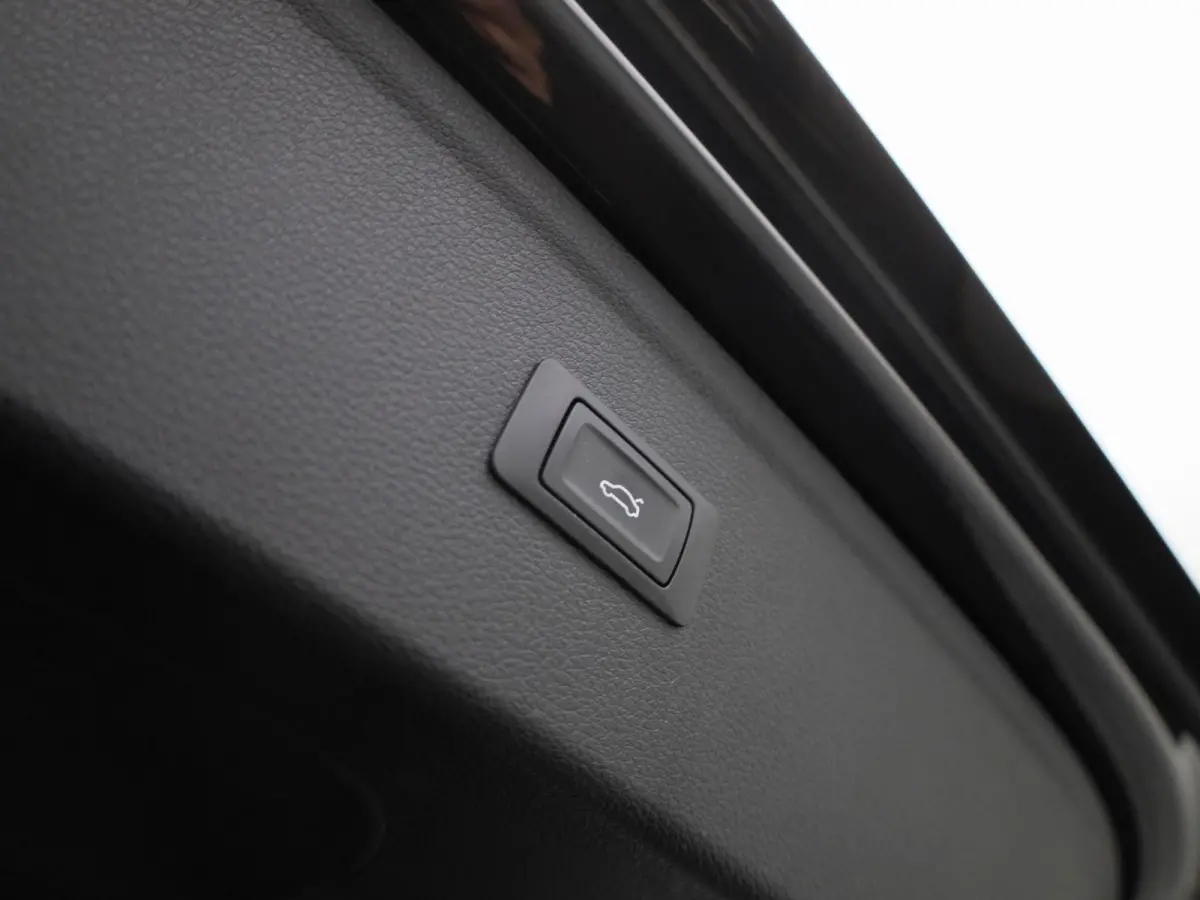 40 TFSI S edition quattro | Automaat | Panoramadak | Camera | Navigatie | Stoelverwarming | Apple Carplay/Android Auto |