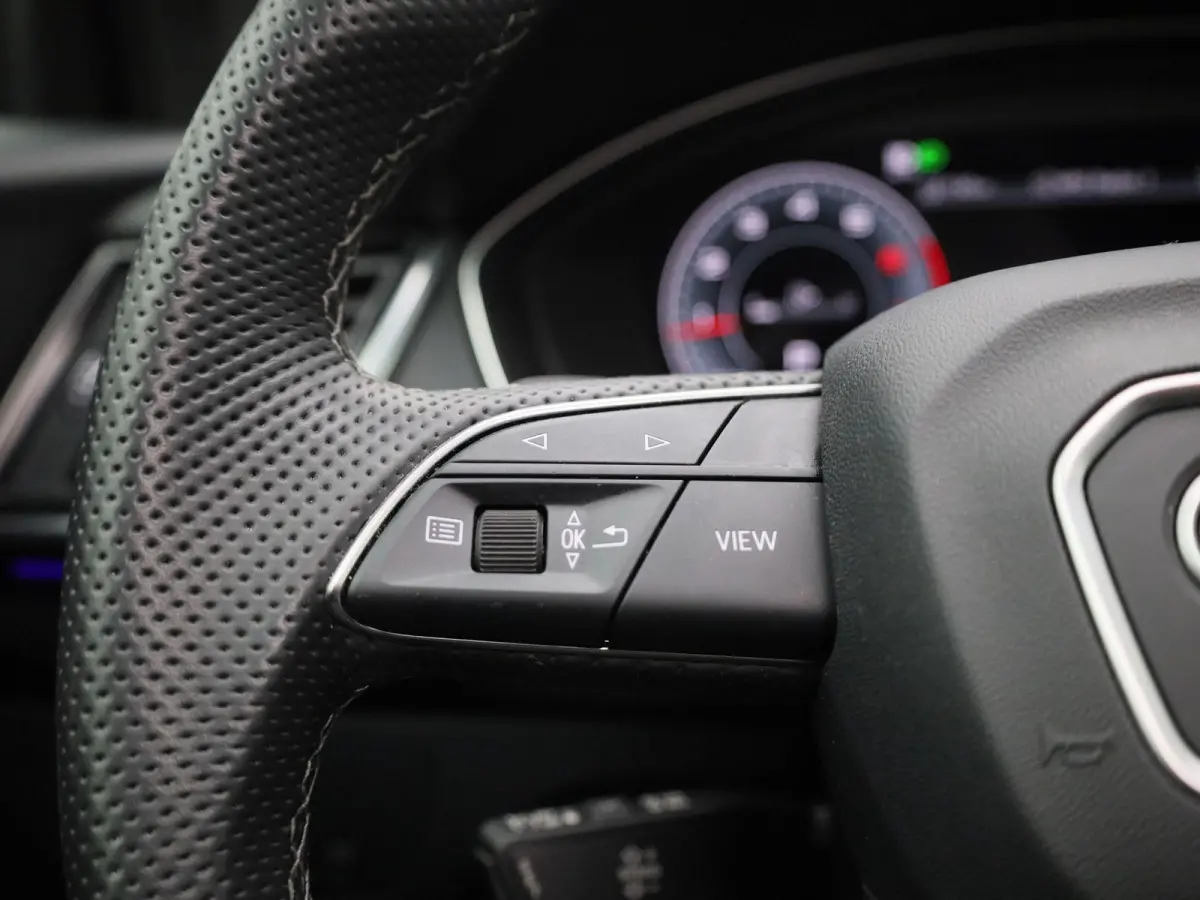 40 TFSI S edition quattro | Automaat | Panoramadak | Camera | Navigatie | Stoelverwarming | Apple Carplay/Android Auto |