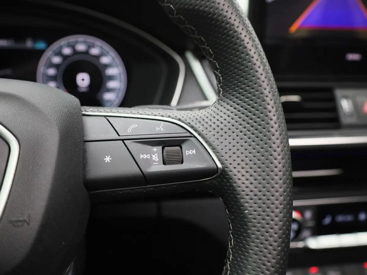 40 TFSI S edition quattro | Automaat | Panoramadak | Camera | Navigatie | Stoelverwarming | Apple Carplay/Android Auto |