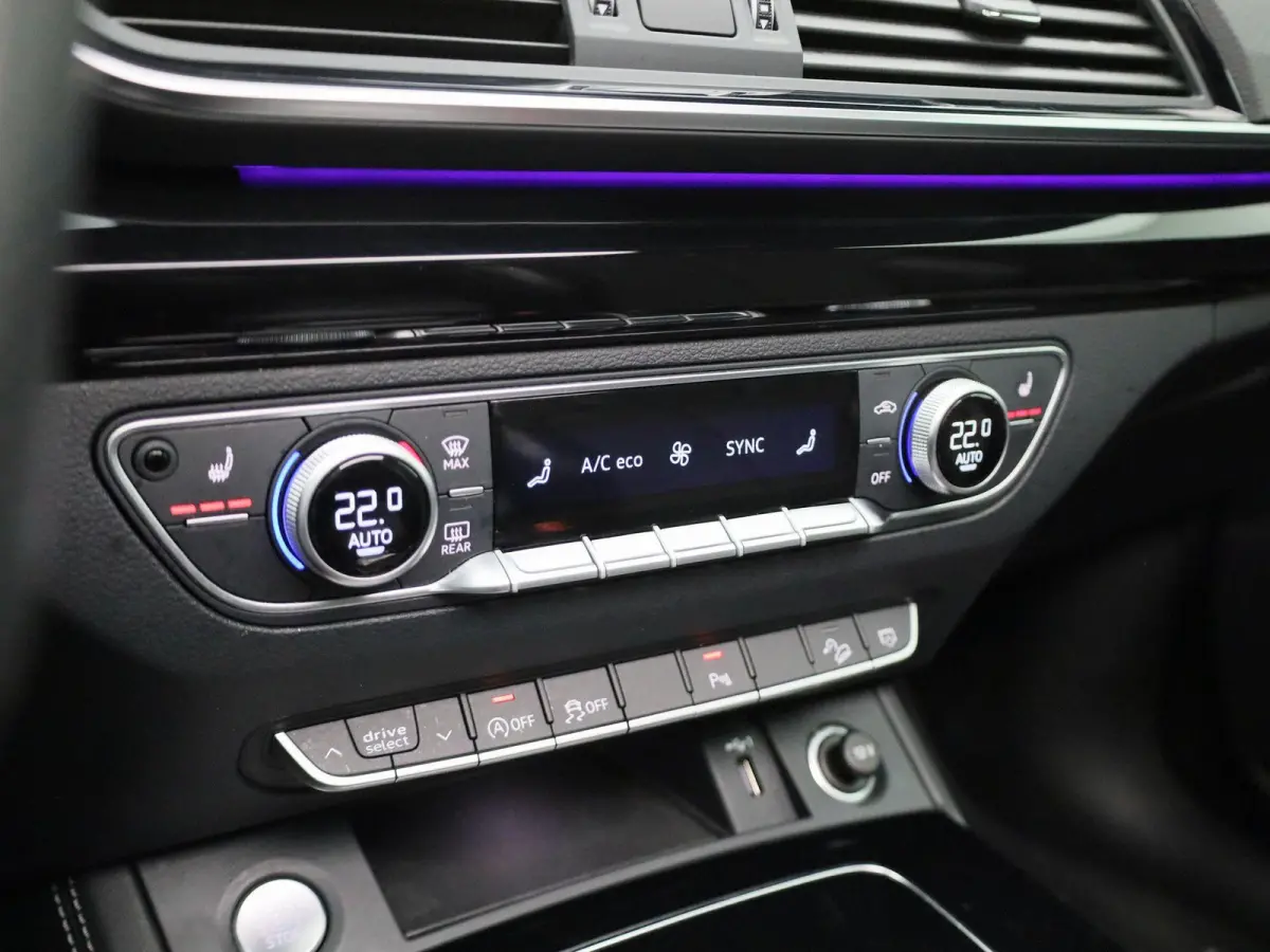 40 TFSI S edition quattro | Automaat | Panoramadak | Camera | Navigatie | Stoelverwarming | Apple Carplay/Android Auto |
