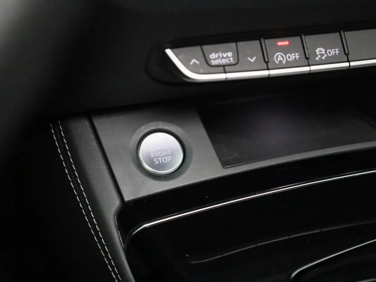 40 TFSI S edition quattro | Automaat | Panoramadak | Camera | Navigatie | Stoelverwarming | Apple Carplay/Android Auto |