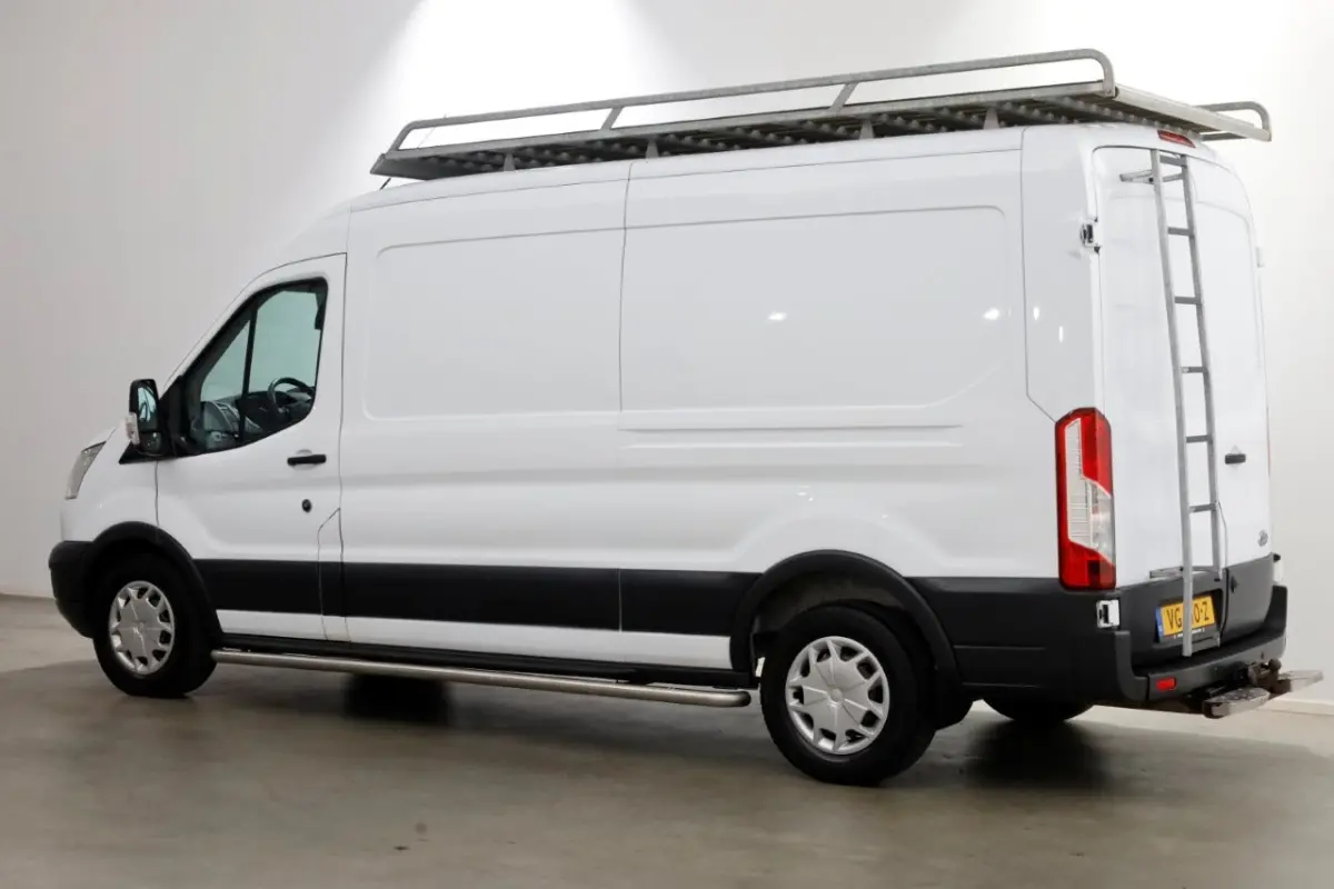 350 2.0 TDCI 130pk L3H2 Trend Inrichting/230V/Trekhaak 2800kg 07-2020