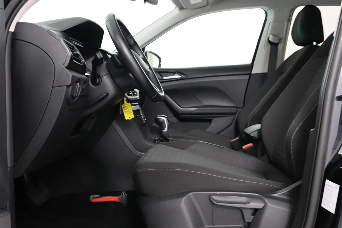 1.0 TSI Life | Automaat! | Navi By App | Cruise Adaptive | Clima | Parkeersensoren V+A | DAB | Lichtmetalen Velgen