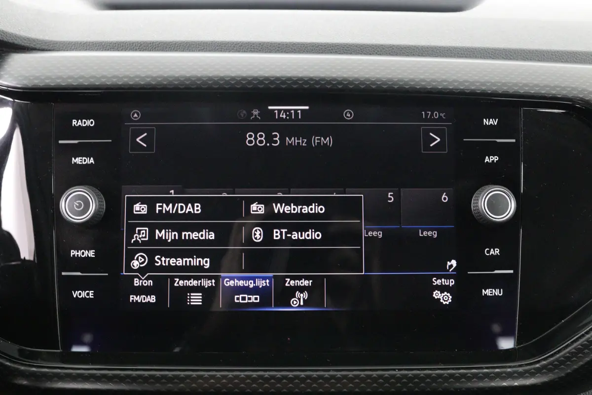 1.0 TSI Life | Automaat! | Navi By App | Cruise Adaptive | Clima | Parkeersensoren V+A | DAB | Lichtmetalen Velgen