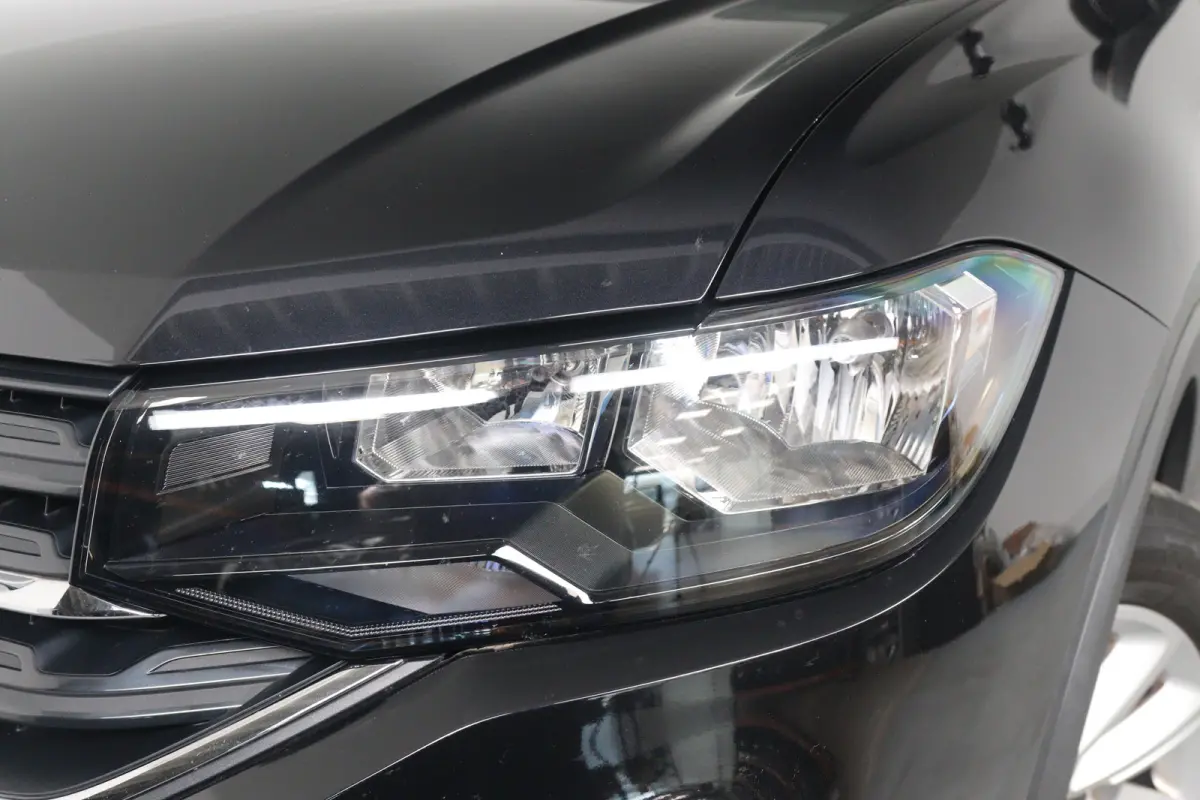 1.0 TSI Life | Automaat! | Navi By App | Cruise Adaptive | Clima | Parkeersensoren V+A | DAB | Lichtmetalen Velgen