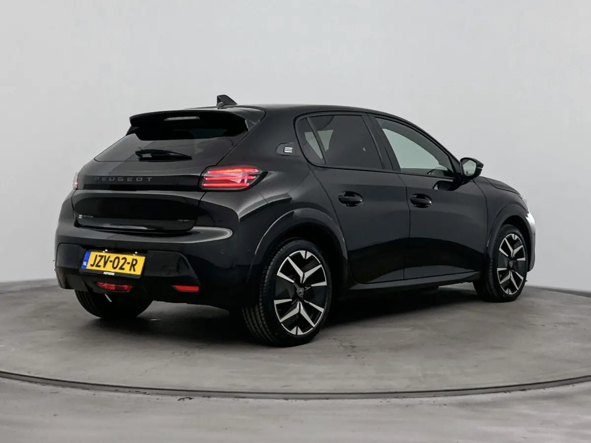 EV GT Avantage 51 kWh | DEMO DEAL | Alcantara sportstoelen | Luxe uitvoering | 360 camera | Adaptieve cruise control |