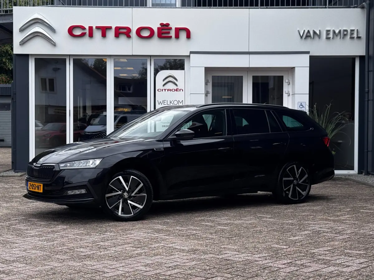 1.4 TSI iV PHEV Sportline Business | 98 % SOH | Trekhaak | NL-Auto | Winter Pack | Adaptive Cruise