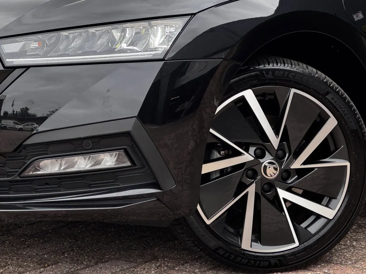 1.4 TSI iV PHEV Sportline Business | 98 % SOH | Trekhaak | NL-Auto | Winter Pack | Adaptive Cruise