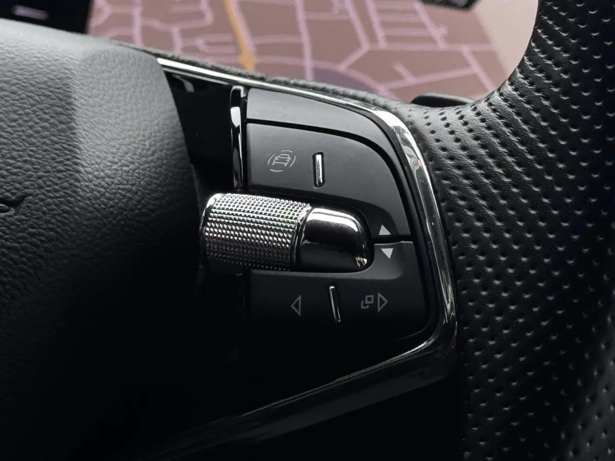 1.4 TSI iV PHEV Sportline Business | 98 % SOH | Trekhaak | NL-Auto | Winter Pack | Adaptive Cruise