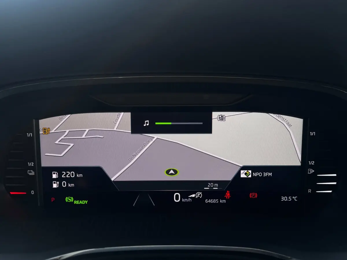 1.4 TSI iV PHEV Sportline Business | 98 % SOH | Trekhaak | NL-Auto | Winter Pack | Adaptive Cruise