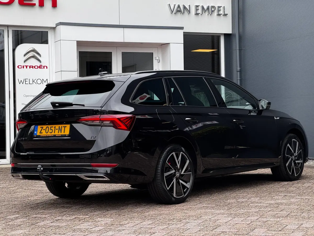 1.4 TSI iV PHEV Sportline Business | 98 % SOH | Trekhaak | NL-Auto | Winter Pack | Adaptive Cruise