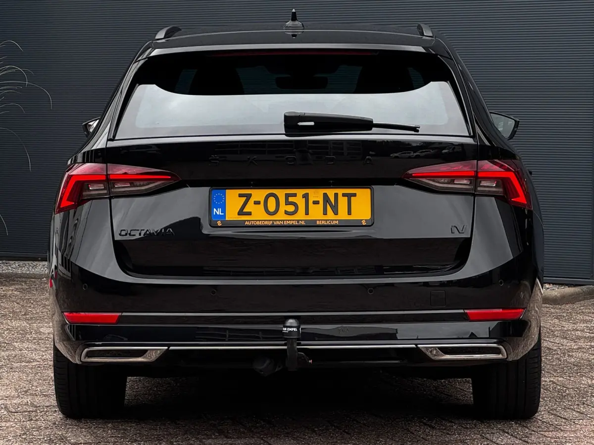 1.4 TSI iV PHEV Sportline Business | 98 % SOH | Trekhaak | NL-Auto | Winter Pack | Adaptive Cruise