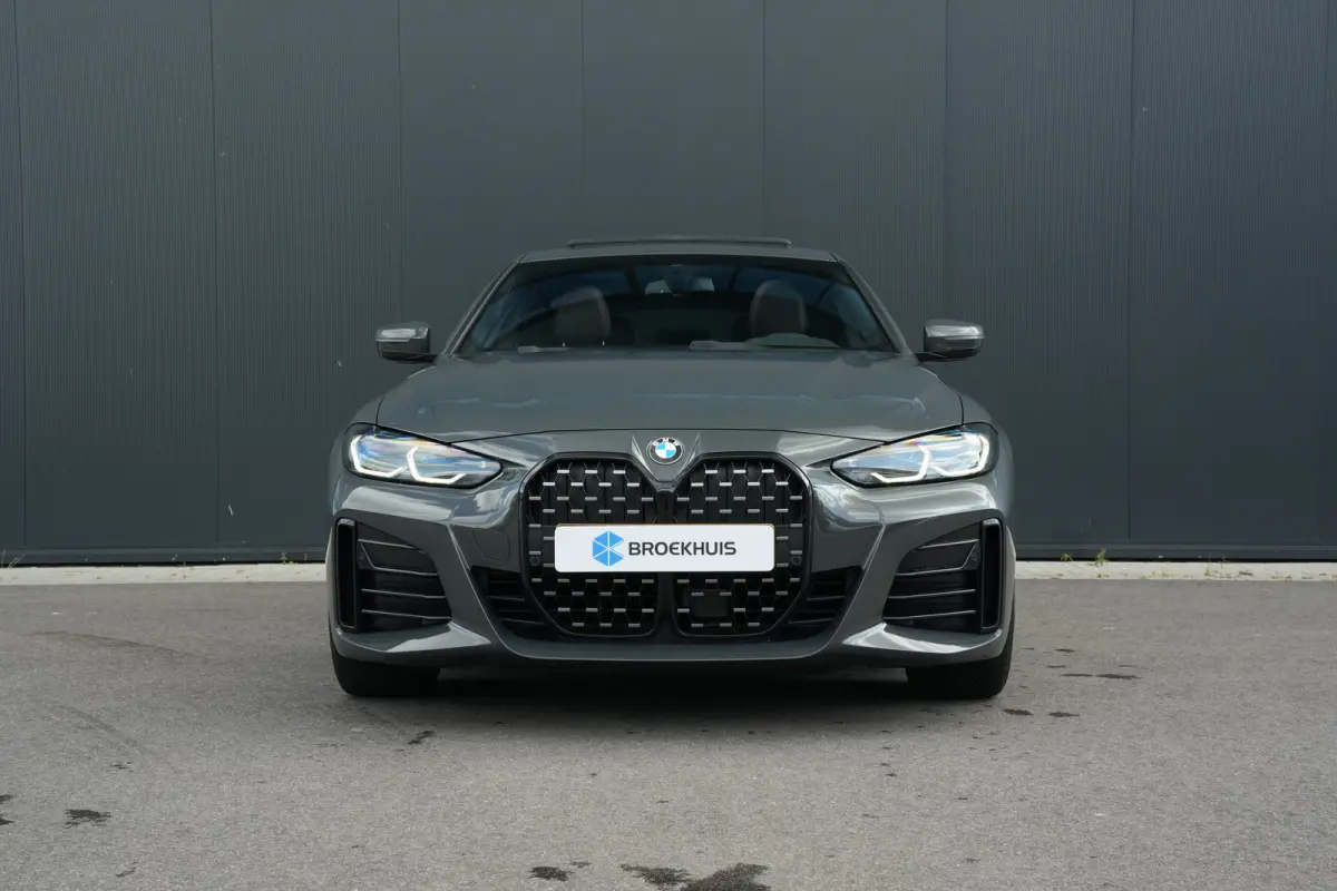 430i 245PK Business Edition Plus | M-exterieur pakket | Achteruitrijcamera | Harman/Kardon | Carplay | Cruise | 19" |