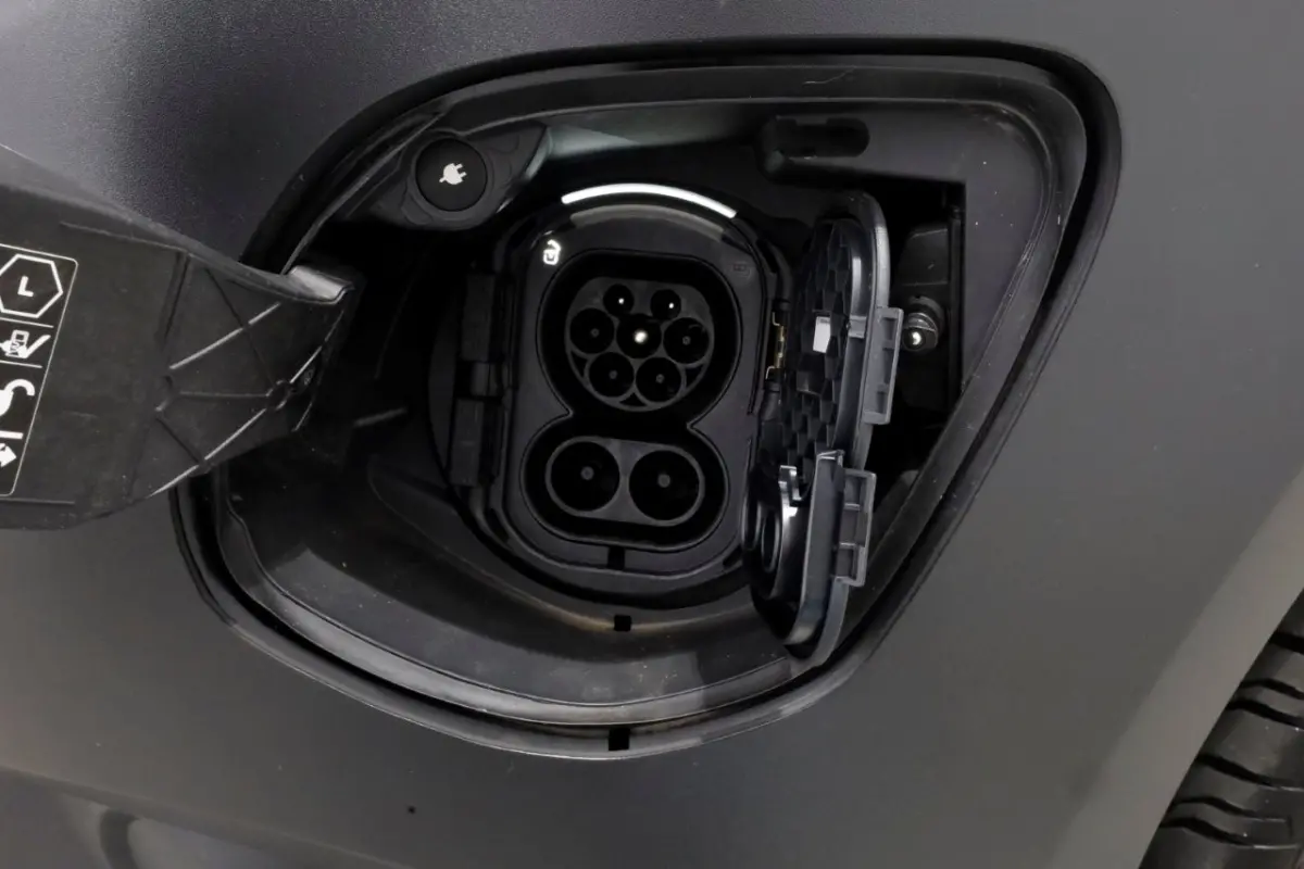 112 Lang 66 kWh Snellader WLTP 261km SOH 97% LED/Camera 08-2024