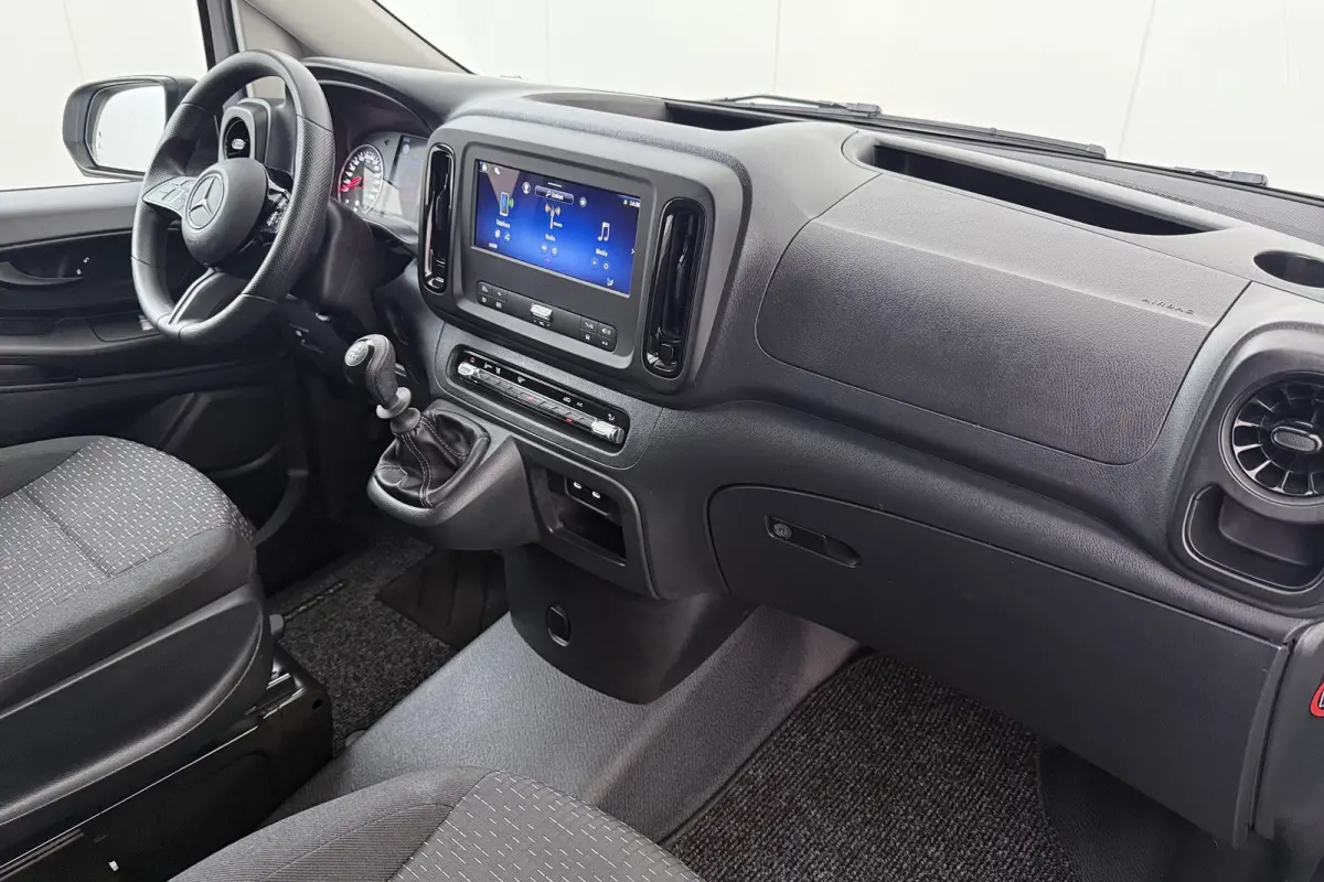110 CDI L2 Pro Facelift Imperiaal Trekhaak Camera Climate