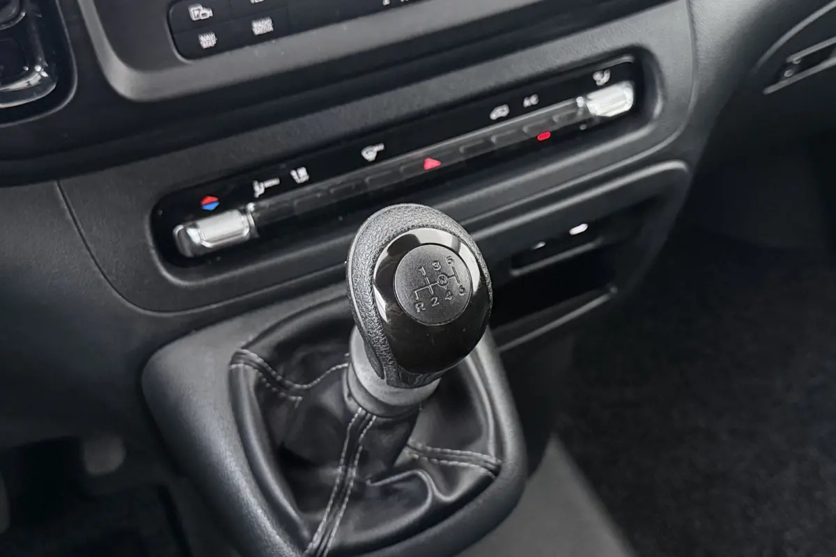 110 CDI L2 Pro Facelift Imperiaal Trekhaak Camera Climate