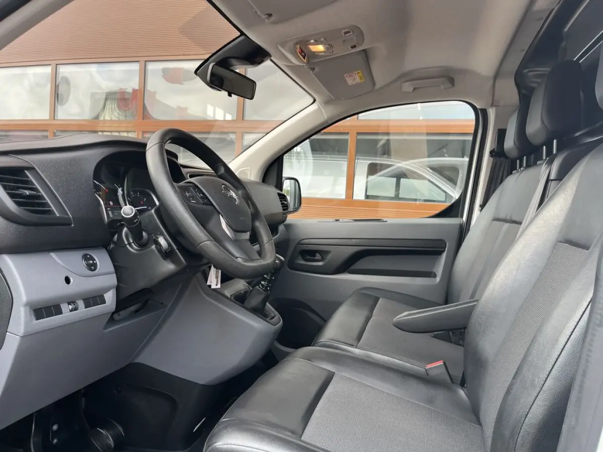 2.0 CDTI 123pk E6 L2 Edition 3p Lease €236 p/m, Airco, PDC, Navi, Carplay, Camera, Onderhouds historie aanwezig